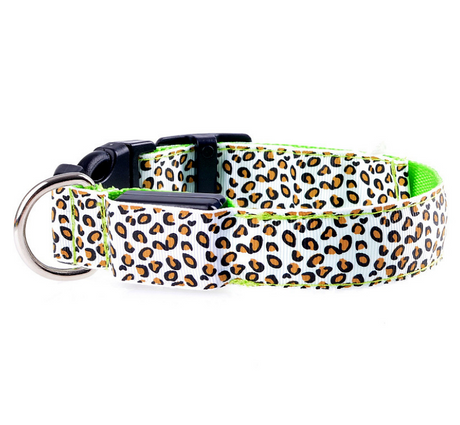 Collar de perro LED Collar de mascota de leopardo de nailon ajustable de seguridad