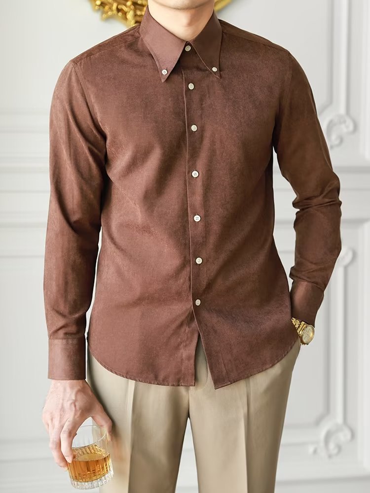 Camisa de moda perezosa artística de color puro para hombre