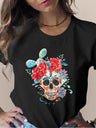 Camiseta de manga corta con cuello redondo y estampado de flores y calaveras para mujer