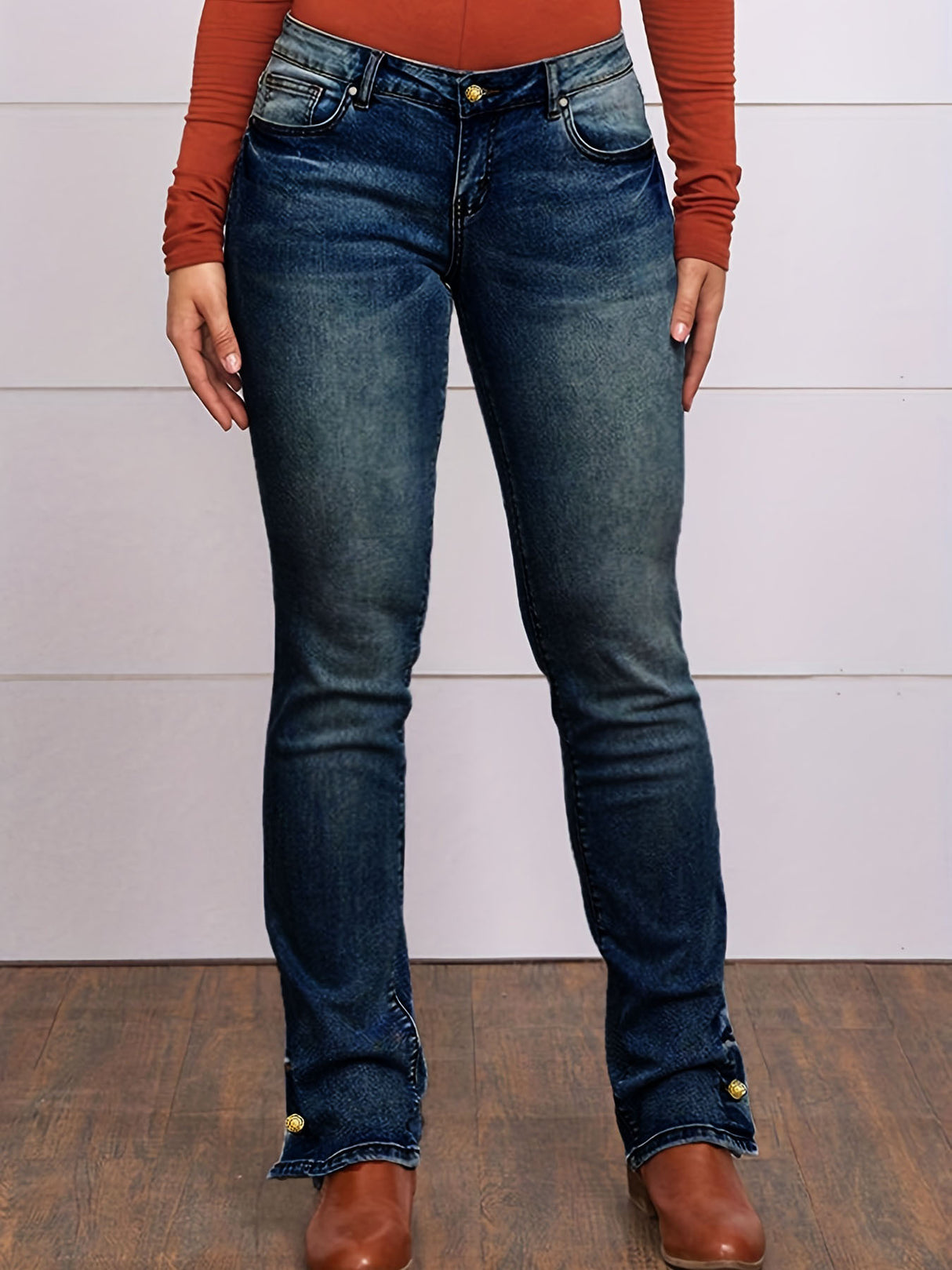 Women's Embroidered Simple Casual Jeans