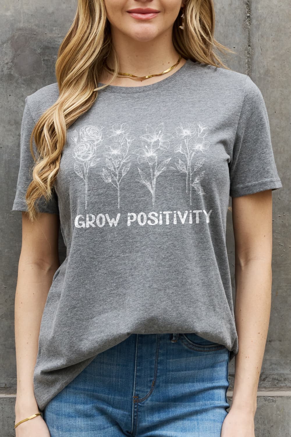 Camiseta de algodón con gráfico GROW POSITIVITY de Simply Love